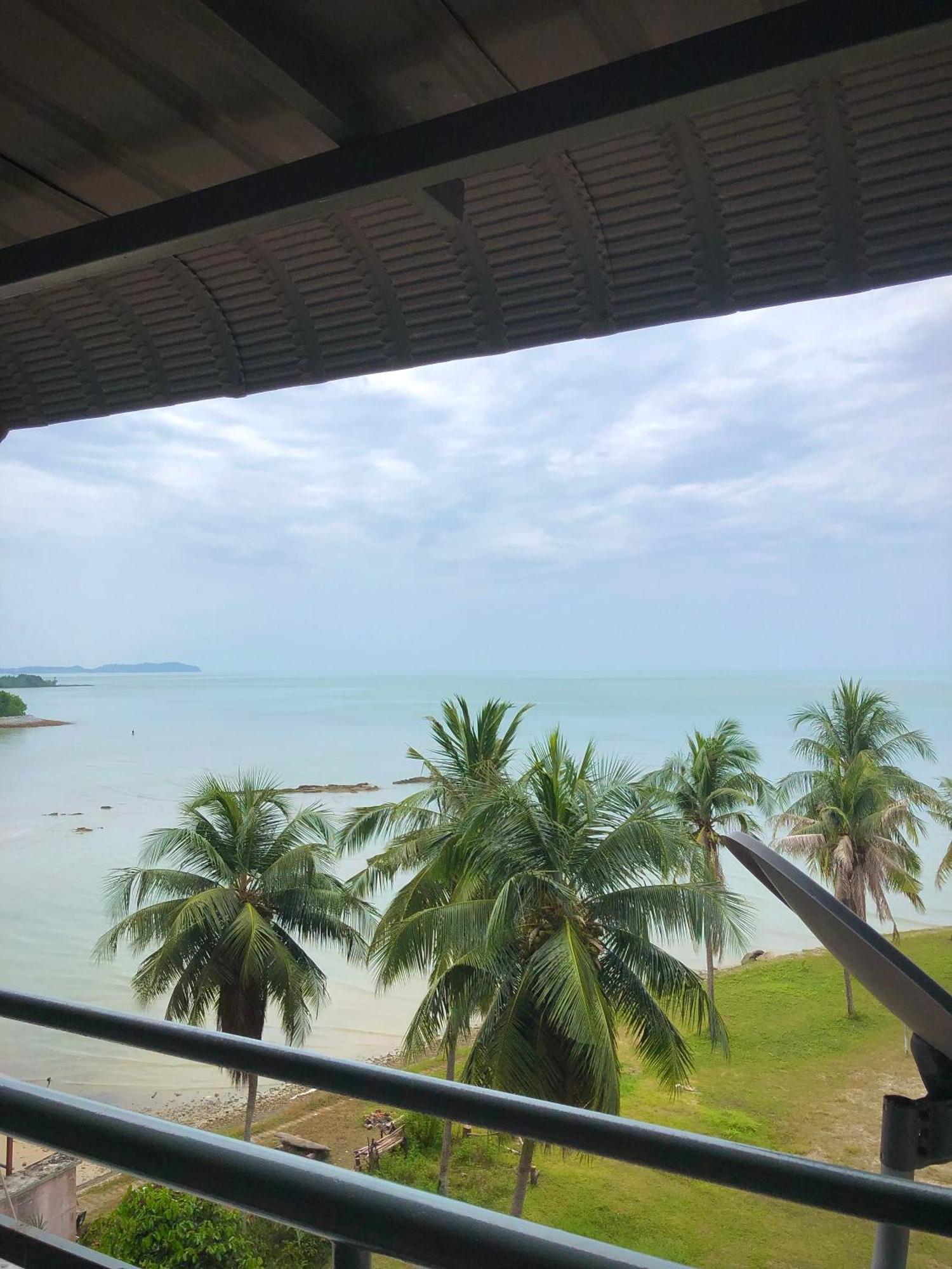 Pd Infront Seaview Apartment Port Dickson Bagian luar foto